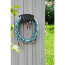 SOPORTE DE PARED PARA MANGUERA GARDENA 24120